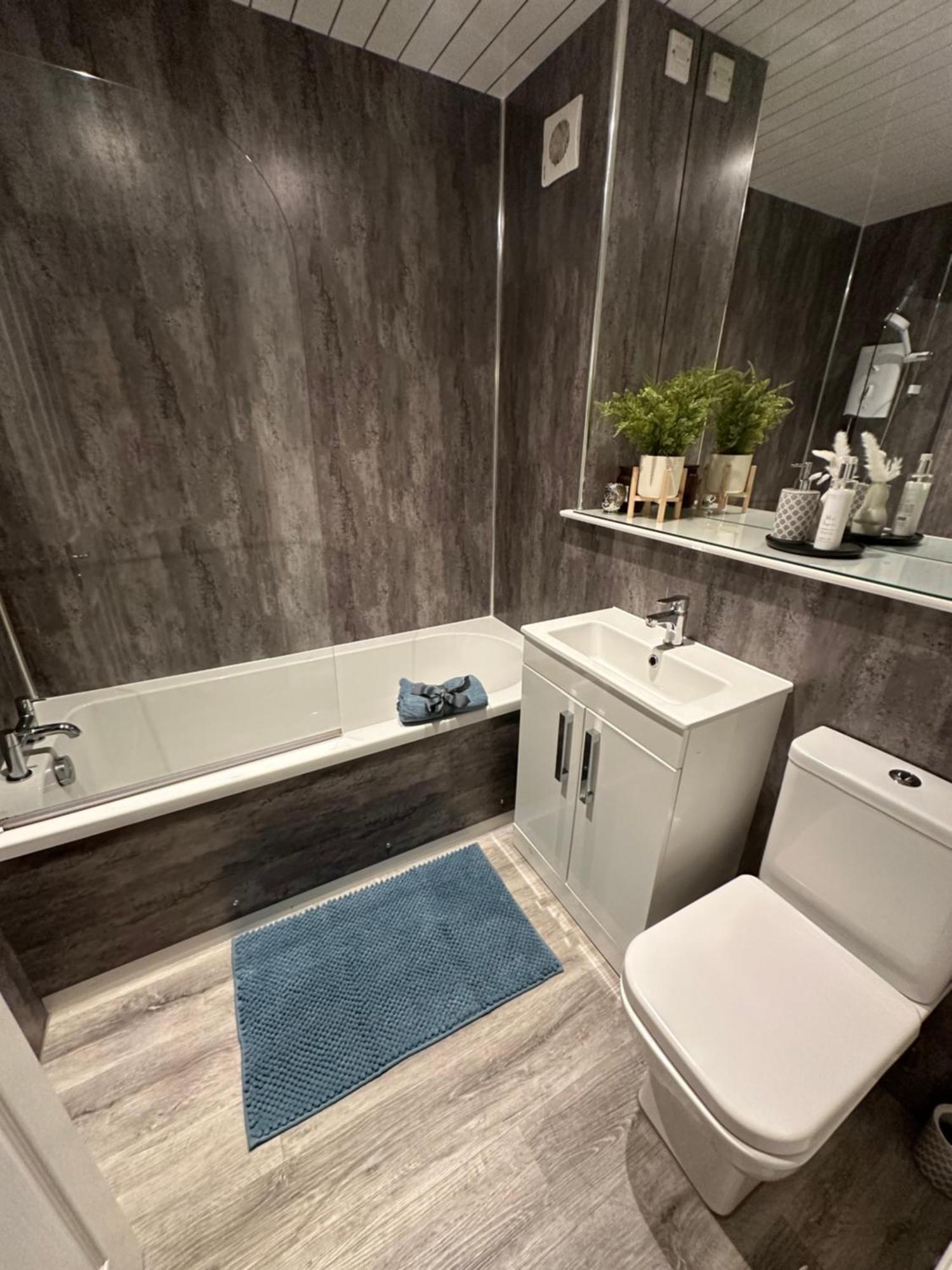 Lovely Modern 2 Bedrom Unit Close To City Center Dalneigh Экстерьер фото